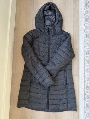 GAP Black Quilted Hooded Puffer Coat